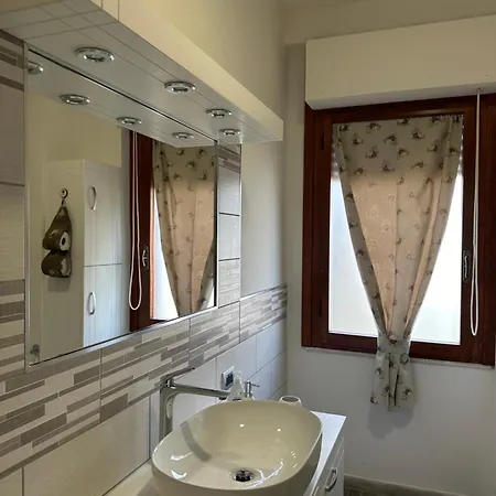 Le Pavoncelle شقة