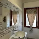 Le Pavoncelle Apartment